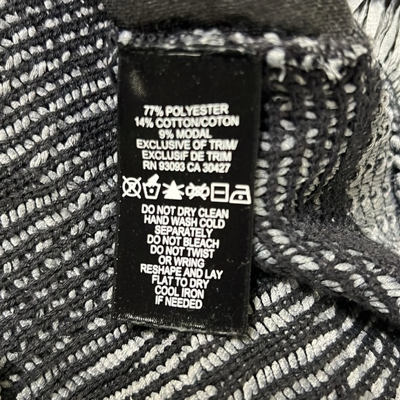 NIC+ZOE Charcoal Textured Blazer With Fringe Hem And Ruffled Collar - Picture 6 of 6